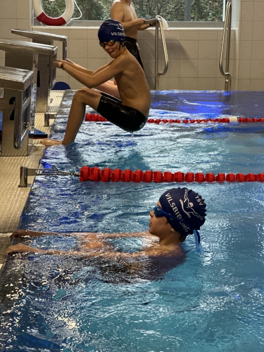 20251206_084141893_iOS