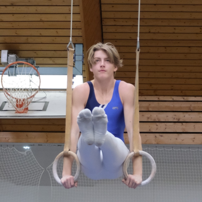 August Schandl an den Ringen