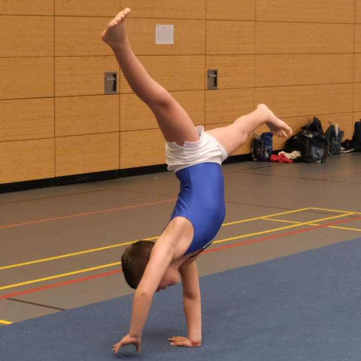 Samer Sanli am Boden