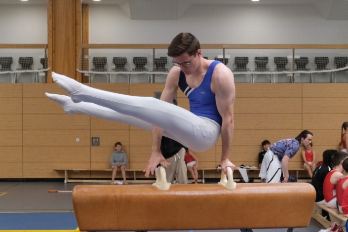 Marius Zinnert am Pauschenpferd