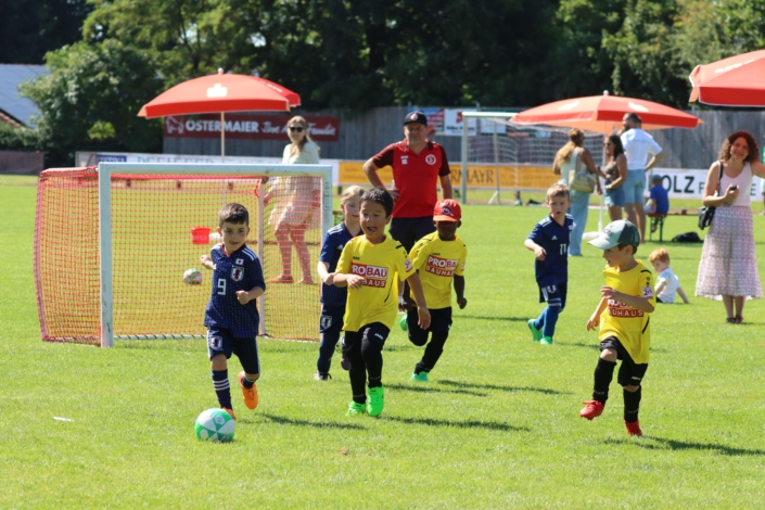 Viel Spielpraxis sammelten die Bambini beim Minifußball.